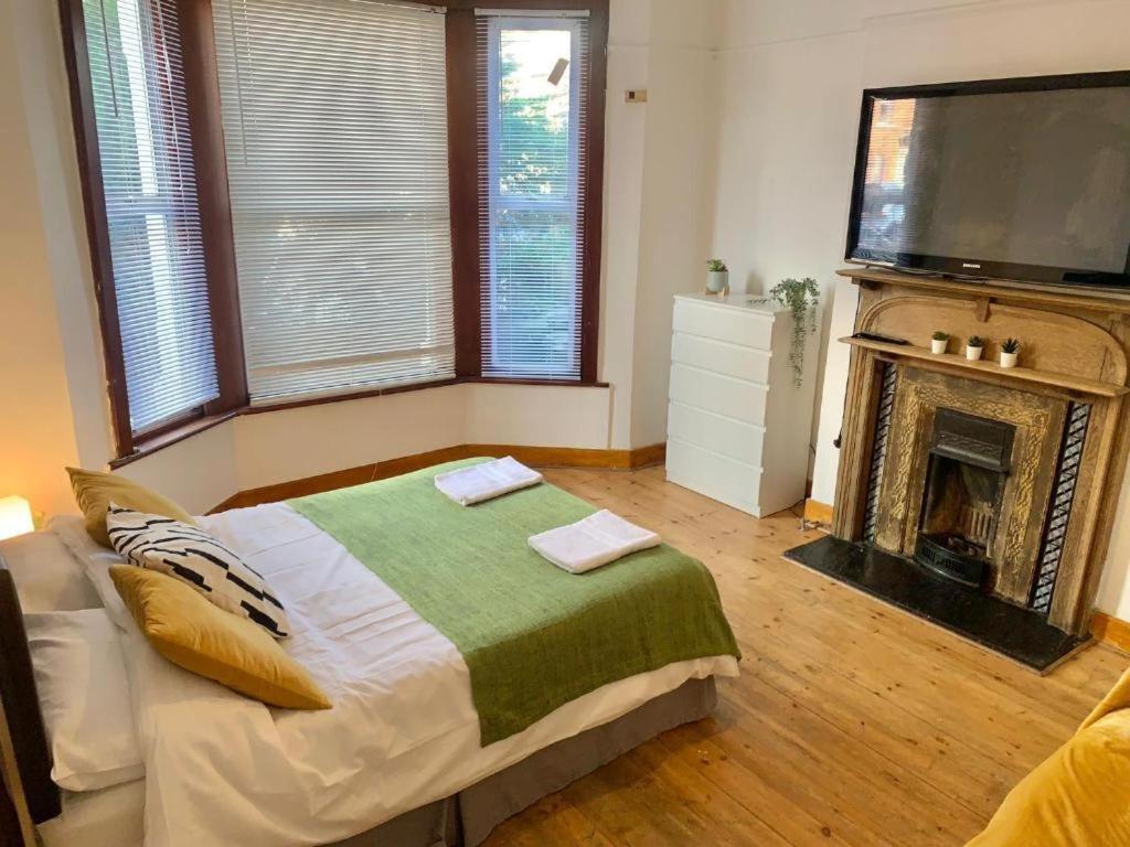 Guest House Balham, South London Spacious, Lambert, 6 Rooms Available ห้อง รูปภาพ