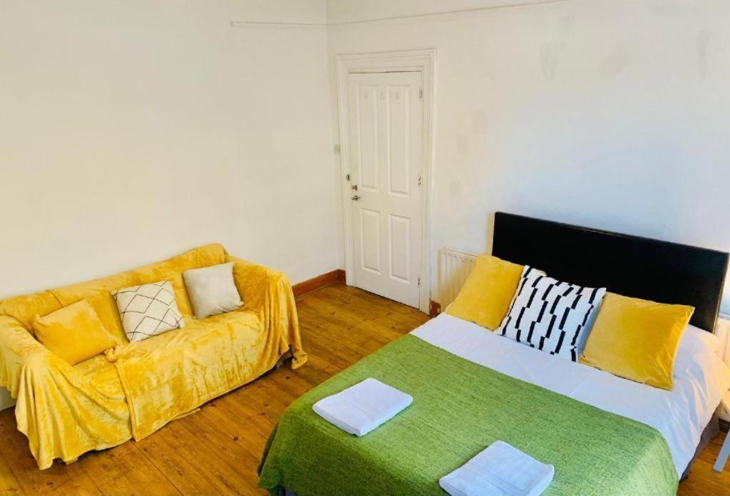 Guest House Balham, South London Spacious, Lambert, 6 Rooms Available ห้อง รูปภาพ